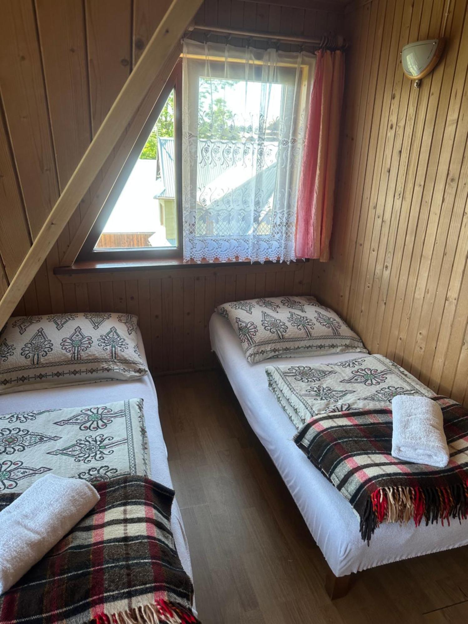 Pokoje Goscinne U Zofii Bukowina Tatrzańska Exteriör bild