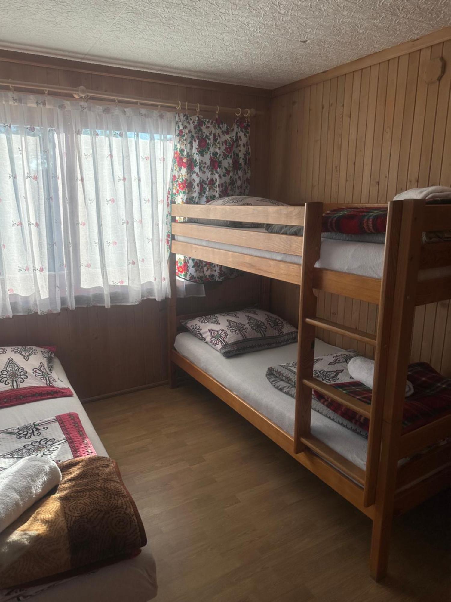 Pokoje Goscinne U Zofii Bukowina Tatrzańska Exteriör bild